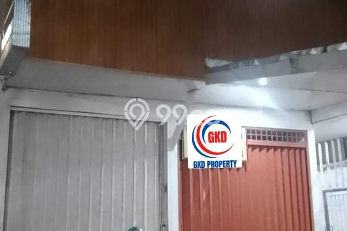 Unit Ruko Disewakan di Bintaro di Area Ramai & Strategis Unit Ruko Disewakan di Bintaro di Area Ramai & Strategis