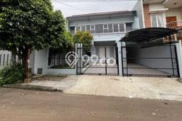 Rumah 6 KT 4 KM Fully Furnished di BSD, Dekat Mal, Tangerang Rumah 6 KT 4 KM Fully Furnished di BSD, Dekat Mal, Tangerang