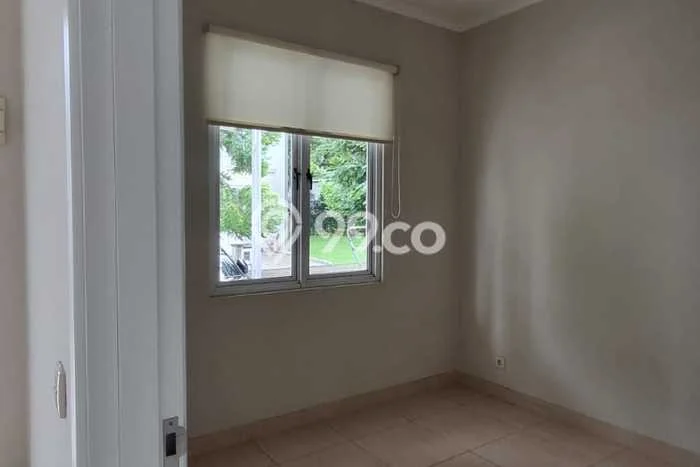 Rumah Cantik Siap Huni Di BSD Luas 72m2 Aman Rumah Cantik Siap Huni Di BSD Luas 72m2 Aman