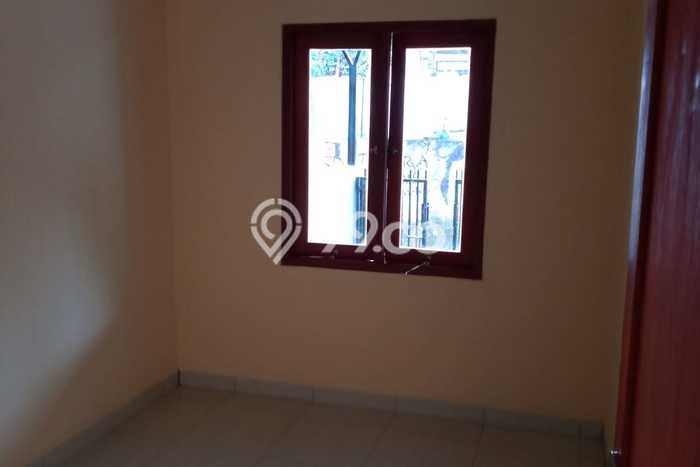 For Sale Hunian Rumah Terawat 2 Kamar di Rangkapanjaya, Depok For Sale Hunian Rumah Terawat 2 Kamar di Rangkapanjaya, Depok