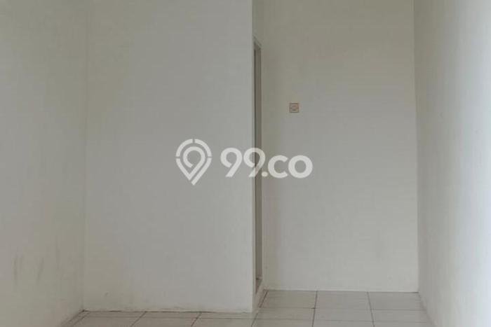 Unit Ruko disewakan di Serpong Tangerang Selatan dengan LT 120m2 / LB 100m2 Unit Ruko disewakan di Serpong Tangerang Selatan dengan LT 120m2 / LB 100m2