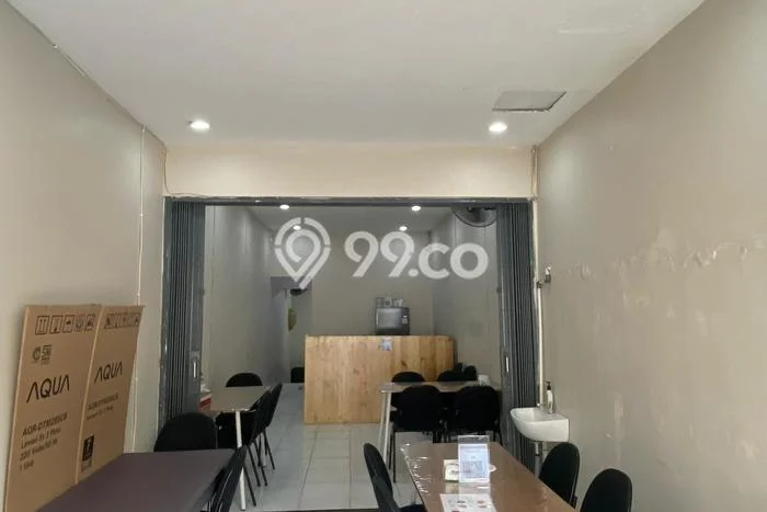 Unit Ruko Paling Strategis di Pamulang Tangerang Selatan dengan LB 50m2 Unit Ruko Paling Strategis di Pamulang Tangerang Selatan dengan LB 50m2