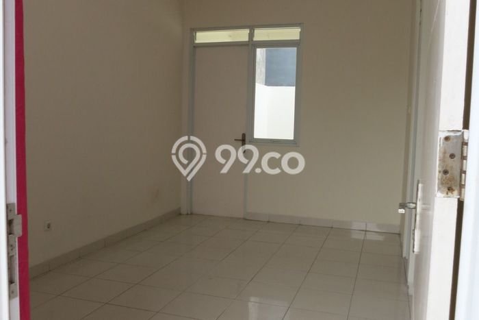 Dijual Rumah Minimalis Bagus Punya 2 KT di Serpong Utara Tangerang Selatan SHM Dijual Rumah Minimalis Bagus Punya 2 KT di Serpong Utara Tangerang Selatan SHM