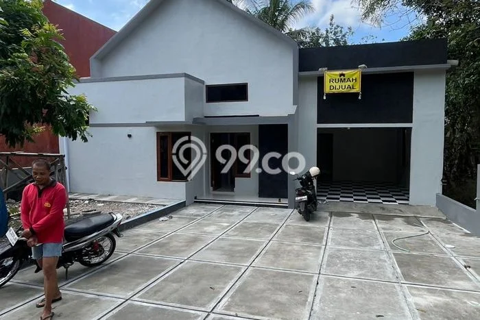 Rumah Strategis Modern Lb 124m2 di Kasihan, Bantul Rumah Strategis Modern Lb 124m2 di Kasihan, Bantul