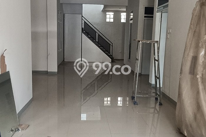 Rumah Modern 5 KT di Taman Holis Indah Bandung Unfurnished Rumah Modern 5 KT di Taman Holis Indah Bandung Unfurnished