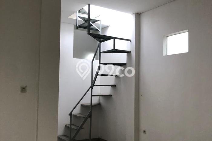 Rumah Disewakan Bandung LT 200m2 LB 190m2 Kawasan Taman Holis Indah Rumah Disewakan Bandung LT 200m2 LB 190m2 Kawasan Taman Holis Indah
