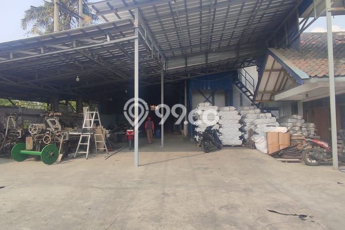 Gudang Bagus Dijual LB 800m2 Lokasi Strategis Bandung Area Cocok untuk Bisnis Gudang Bagus Dijual LB 800m2 Lokasi Strategis Bandung Area Cocok untuk Bisnis