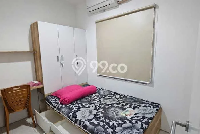 Dijual Rumah Kost di BSD City, Tangerang, 6 KT, 3 KM, Bangunan 92m2 Dijual Rumah Kost di BSD City, Tangerang, 6 KT, 3 KM, Bangunan 92m2