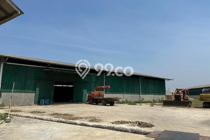 Gudang Dijual di Jati Uwung Tangerang dengan LB 3084m2 Gudang Dijual di Jati Uwung Tangerang dengan LB 3084m2