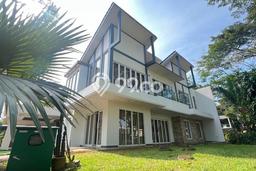 Rumah Luxury Modern Tanpa Renovasi di BSD Green Cove Tangerang Rumah Luxury Modern Tanpa Renovasi di BSD Green Cove Tangerang