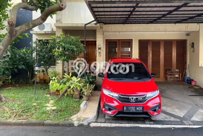 Rumah sewa siap pakai 4 KT di Pejaten, Jakarta Selatan Rumah sewa siap pakai 4 KT di Pejaten, Jakarta Selatan