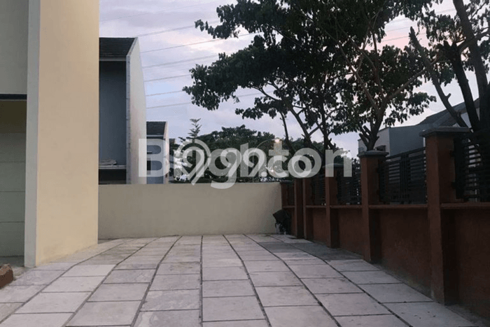 Dijual Cepat Rumah Bagus Siap Huni LB 200m2 di Rawalumbu, Bekasi Dijual Cepat Rumah Bagus Siap Huni LB 200m2 di Rawalumbu, Bekasi