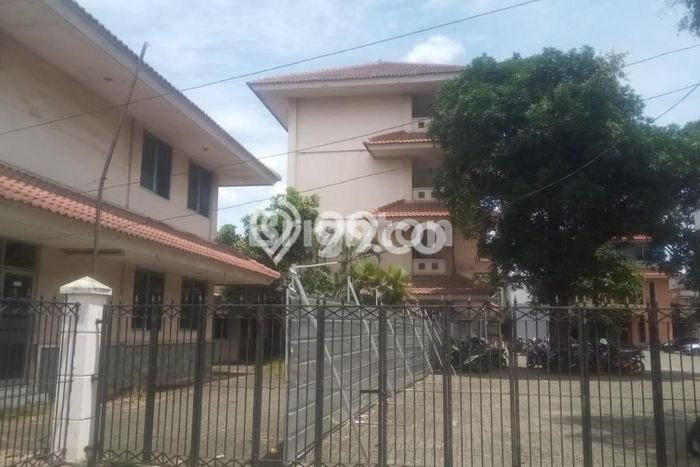 Komersial Dijual di Prime Area Bekasi Luas 2400m2 Komersial Dijual di Prime Area Bekasi Luas 2400m2