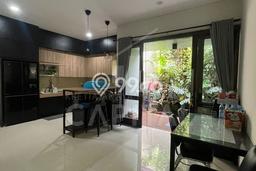 Rumah Luxury Modern Siap Huni di Taman Holis Indah Bandung Rumah Luxury Modern Siap Huni di Taman Holis Indah Bandung
