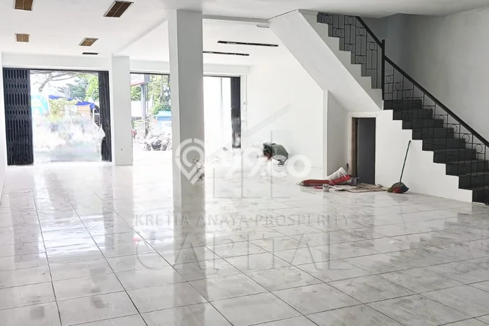 Ruko Disewa di Bandung dengan LB 208m2 Area Komersial Ramai Ruko Disewa di Bandung dengan LB 208m2 Area Komersial Ramai