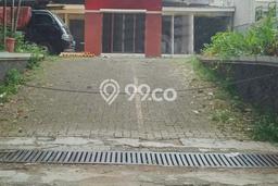 Lahan Dijual Lokasi Tebet, Jakarta Selatan dengan Luas Tanah 880m2 dan Status - Lahan Dijual Lokasi Tebet, Jakarta Selatan dengan Luas Tanah 880m2 dan Status -