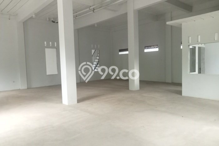 Gudang disewakan di Babakan Madang Bogor dengan luas bangunan 400m2 Gudang disewakan di Babakan Madang Bogor dengan luas bangunan 400m2