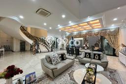 Rumah Mewah Dijual LT 480m2 di Medan Polonia, Medan Rumah Mewah Dijual LT 480m2 di Medan Polonia, Medan