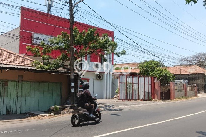 Ruko Premium Kawasan , Luas 450m2m², Area Komersial, Ramai Ruko Premium Kawasan , Luas 450m2m², Area Komersial, Ramai