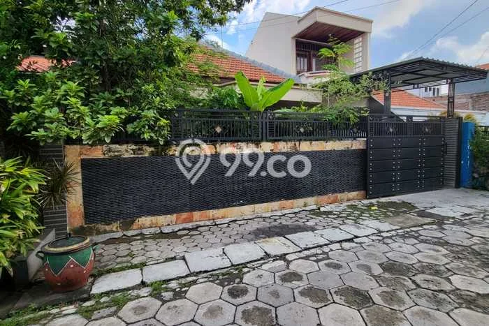 Jual Rumah Favorit Siap Huni LB 214m2 di Tambaksari, Surabaya Jual Rumah Favorit Siap Huni LB 214m2 di Tambaksari, Surabaya