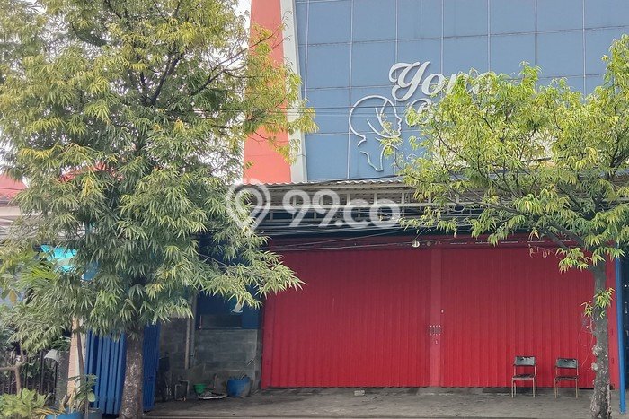 Ruko Usaha Dijual di Gayungan Surabaya LT 560m2 & LB 460m2 Ruko Usaha Dijual di Gayungan Surabaya LT 560m2 & LB 460m2
