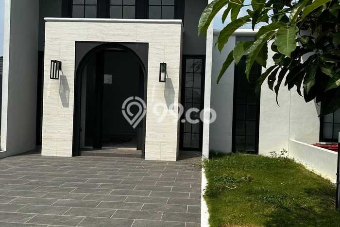 For Sale Rumah 2 Kamar Lokasi Ideal Nyaman dan Strategis di Tembalang For Sale Rumah 2 Kamar Lokasi Ideal Nyaman dan Strategis di Tembalang