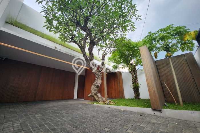 Dijual Rumah Elit Exclusive di Candisari, Semarang Dijual Rumah Elit Exclusive di Candisari, Semarang