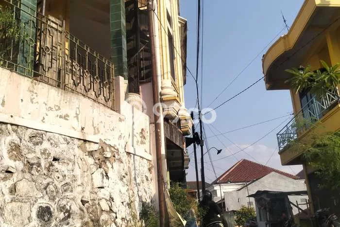 Rumah Modern Cantik 9 Kamar Bisa Langsung Pindah di Candisari Rumah Modern Cantik 9 Kamar Bisa Langsung Pindah di Candisari