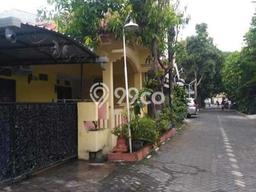 Hunian Cantik Modern Lb 135m2 di Tembalang, Semarang Hunian Cantik Modern Lb 135m2 di Tembalang, Semarang