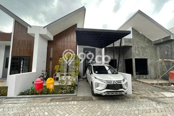 PENAWARAN TERBATAS! Rumah Premium di Pedurungan, Luas 72m2m² LB 50m2m² PENAWARAN TERBATAS! Rumah Premium di Pedurungan, Luas 72m2m² LB 50m2m²