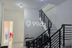 FOR SALE! Ruko di Semarang Tengah Semarang, LT 83m2, LB 130m2 FOR SALE! Ruko di Semarang Tengah Semarang, LT 83m2, LB 130m2