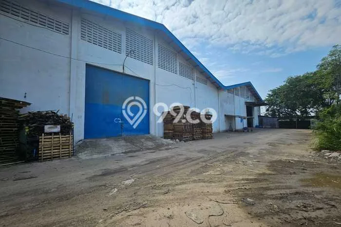 Gudang Usaha Dijual di Genuk Semarang LT 50450m2 & LB 14800m2 Gudang Usaha Dijual di Genuk Semarang LT 50450m2 & LB 14800m2