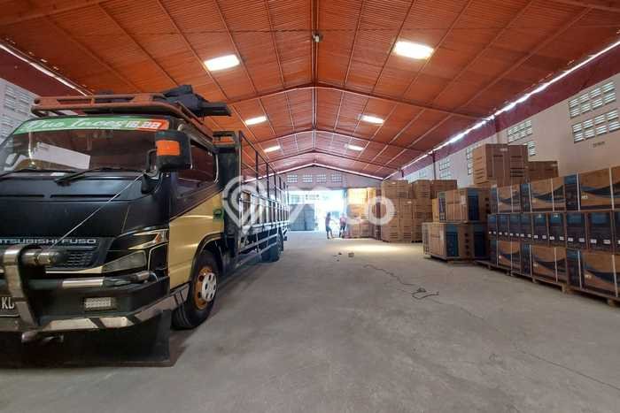 Unit Gudang Dijual di Ngaliyan Semarang 700m2 Unit Gudang Dijual di Ngaliyan Semarang 700m2