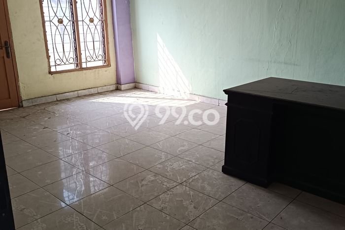 Unit Gudang Paling Strategis di Benda Tangerang dengan LB 800m2 Unit Gudang Paling Strategis di Benda Tangerang dengan LB 800m2