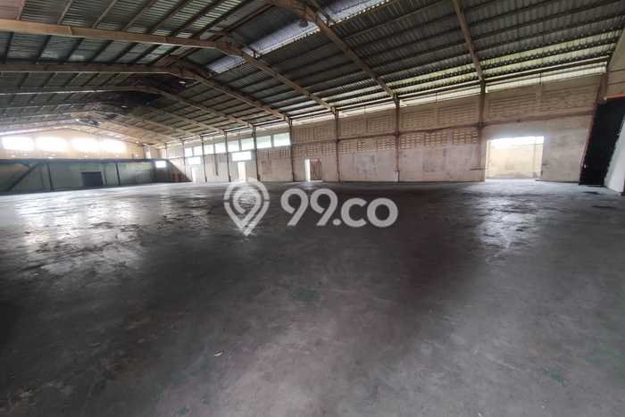 Gudang Disewa di Cikupa, Tangerang, LT 4000m2 / LB 2350m2 Gudang Disewa di Cikupa, Tangerang, LT 4000m2 / LB 2350m2