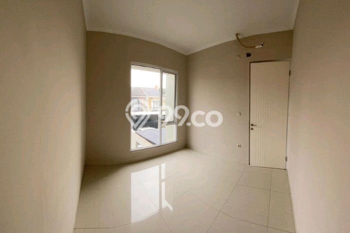 Rumah Luxury Modern Tanpa Renovasi di Duta Garden Jakarta Barat Rumah Luxury Modern Tanpa Renovasi di Duta Garden Jakarta Barat
