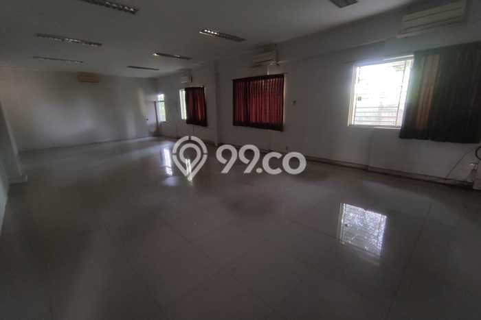 Gudang Disewa di Cikupa, Tangerang, LT 4000m2 / LB 2350m2 Gudang Disewa di Cikupa, Tangerang, LT 4000m2 / LB 2350m2