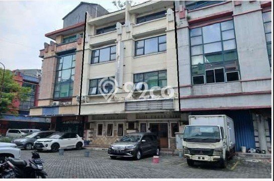 Unit Ruko Dijual di Kebayoran Baru Jakarta Selatan Luas Tanah 156m2, Luas Bangunan 563m2 Unit Ruko Dijual di Kebayoran Baru Jakarta Selatan Luas Tanah 156m2, Luas Bangunan 563m2