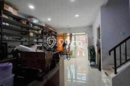 Ready to Use! Luxury House LT 108m2 Desain Elegan di Pegadungan Ready to Use! Luxury House LT 108m2 Desain Elegan di Pegadungan