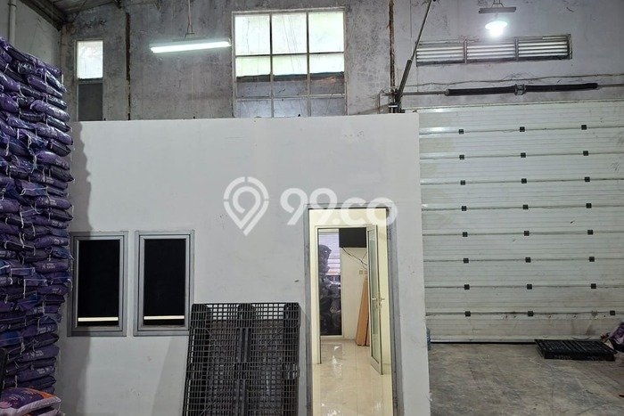 Untuk Dijual Gudang di Setu Tangerang Selatan LT 360m2 / LB 300m2 Untuk Dijual Gudang di Setu Tangerang Selatan LT 360m2 / LB 300m2