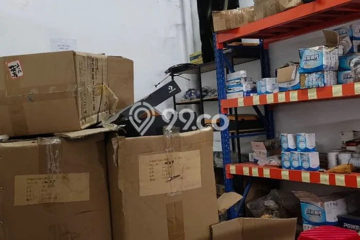 Gudang untuk Disewa di Pusat Tangerang Luas Bangunan 250m2 Gudang untuk Disewa di Pusat Tangerang Luas Bangunan 250m2