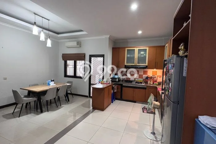 Jual Rumah Luas Megah Dengan View Eksklusif di Muara Karang, Jakarta Utara Jual Rumah Luas Megah Dengan View Eksklusif di Muara Karang, Jakarta Utara