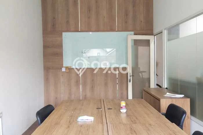 Gudang Dijual Lokasi Emas di Setu Luas 400m2 Gudang Dijual Lokasi Emas di Setu Luas 400m2