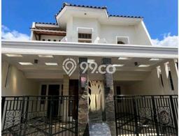 Rumah Strategis Minimalis Lb 212m2 di Duren Sawit, Jakarta Timur Rumah Strategis Minimalis Lb 212m2 di Duren Sawit, Jakarta Timur
