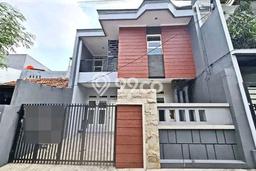 Hunian Nyaman Asri 3 KT Siap Pakai di Kayu Putih Jakarta Timur Hunian Nyaman Asri 3 KT Siap Pakai di Kayu Putih Jakarta Timur