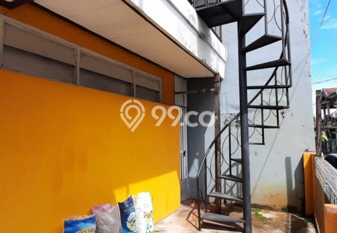Aset Investasi! Kost Dijual di Balikpapan Kota, Balikpapan, 14 KT, 10 KM, Luas 300m2 Aset Investasi! Kost Dijual di Balikpapan Kota, Balikpapan, 14 KT, 10 KM, Luas 300m2