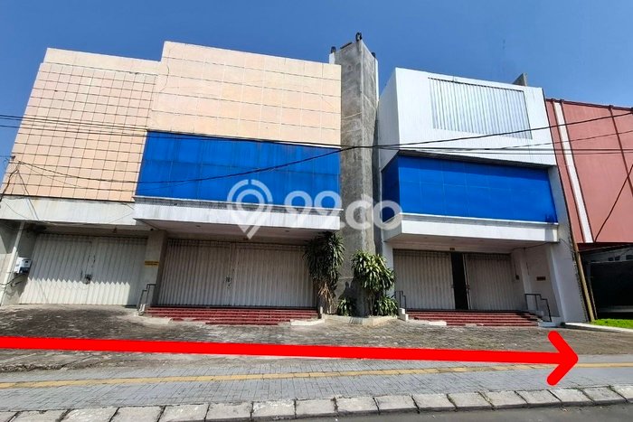 FOR SALE! Komersial di Jebres Solo, LT 900m2, LB 582m2 FOR SALE! Komersial di Jebres Solo, LT 900m2, LB 582m2