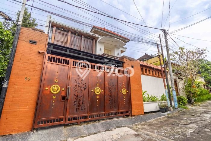 Rumah Luxury Modern Tanpa Renovasi di Kerobokan Badung Rumah Luxury Modern Tanpa Renovasi di Kerobokan Badung