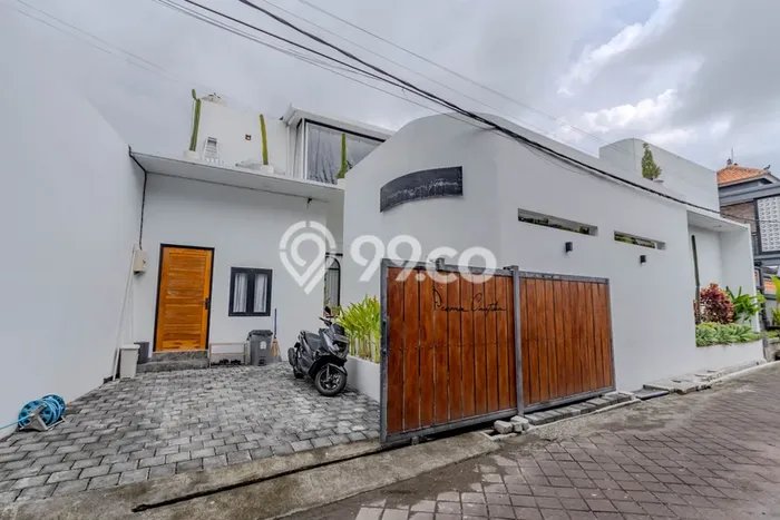 Vila Strategis Kawasan , Dimensi 200m2m², Lingkungan Asri dan nyaman Vila Strategis Kawasan , Dimensi 200m2m², Lingkungan Asri dan nyaman