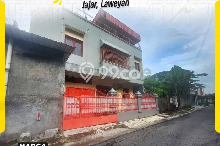 Lokasi terbaik! Rumah siap huni disewakan di Laweyan LB 250m2 Lokasi terbaik! Rumah siap huni disewakan di Laweyan LB 250m2